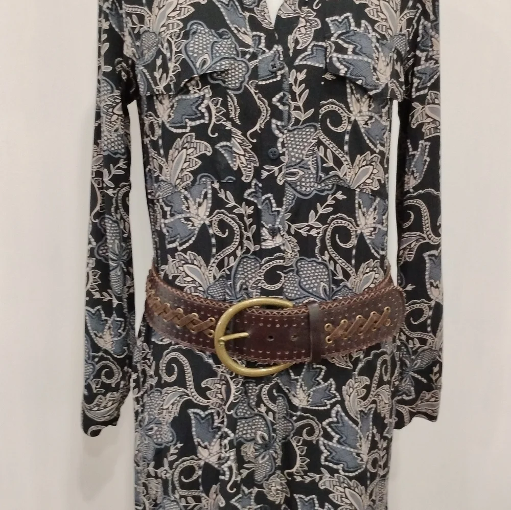 LARGE HYDE COLLECTION LEATHER BELT